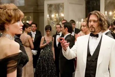 Angelina Jolie e Johnny Depp in <i>The Tourist</i>