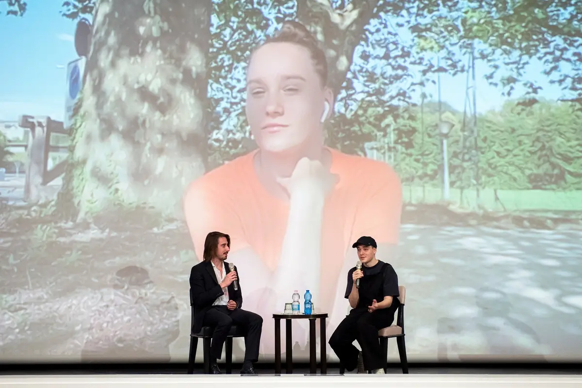 Gian Luca Pisacane, Elie Grappe con Anastasia Budiashkina in collegamento (foto di Stefano Micozzi)