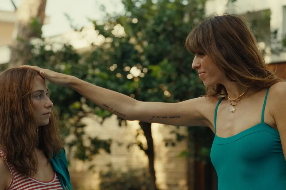 Quasi a casa Lou Doillon, Maria Chiara Arrighini - \\u00A9 Sacher Film, Vivo film