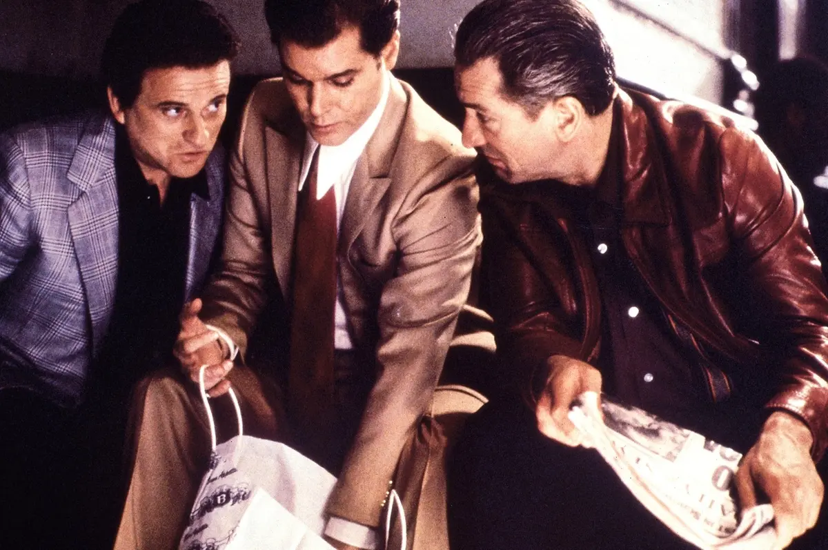 Joe Pesci, Robert De Niro, Ray Liotta in Quei bravi ragazzi (1990) - @Webphoto