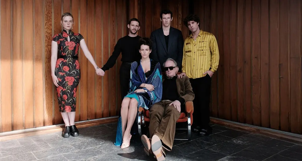 Rusebush Pruning rimette I pugni in tasca per distruggere la famiglia nell’epoca del nulla: in Concorso