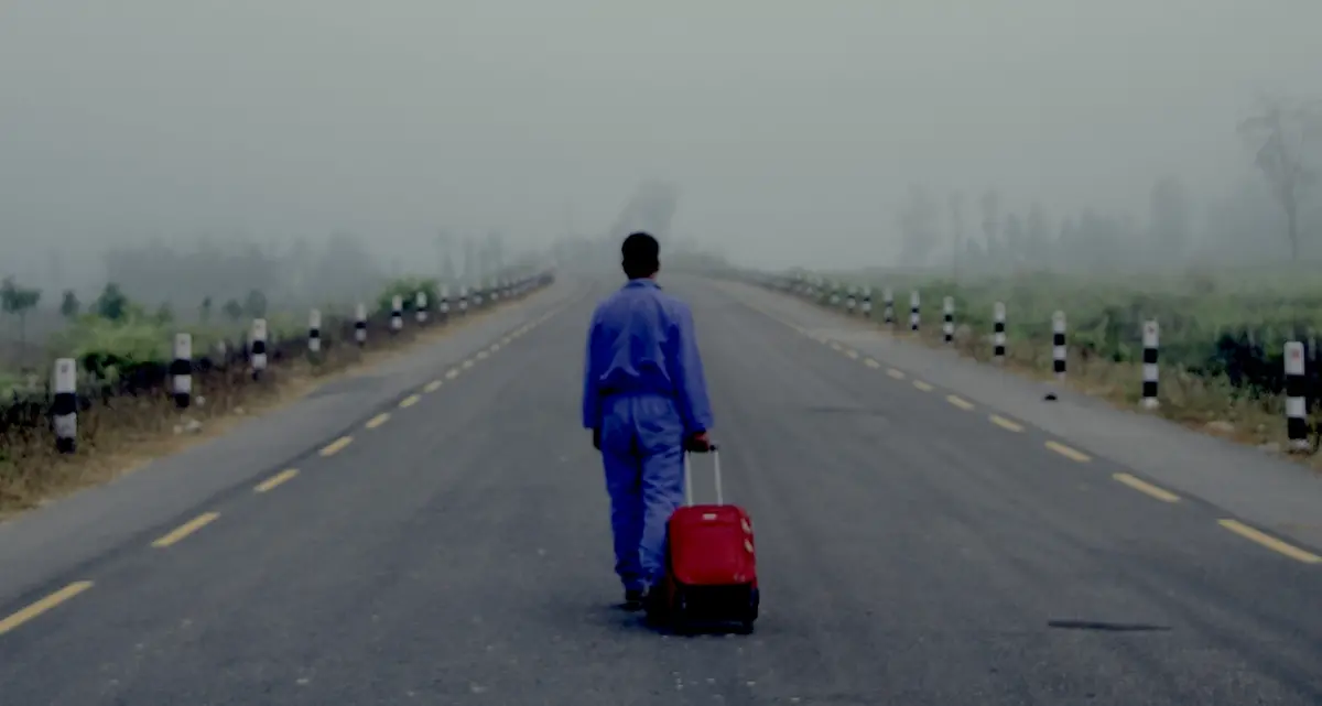 The Red Suitcase, dal Nepal una favola che denuncia il cambiamento climatico