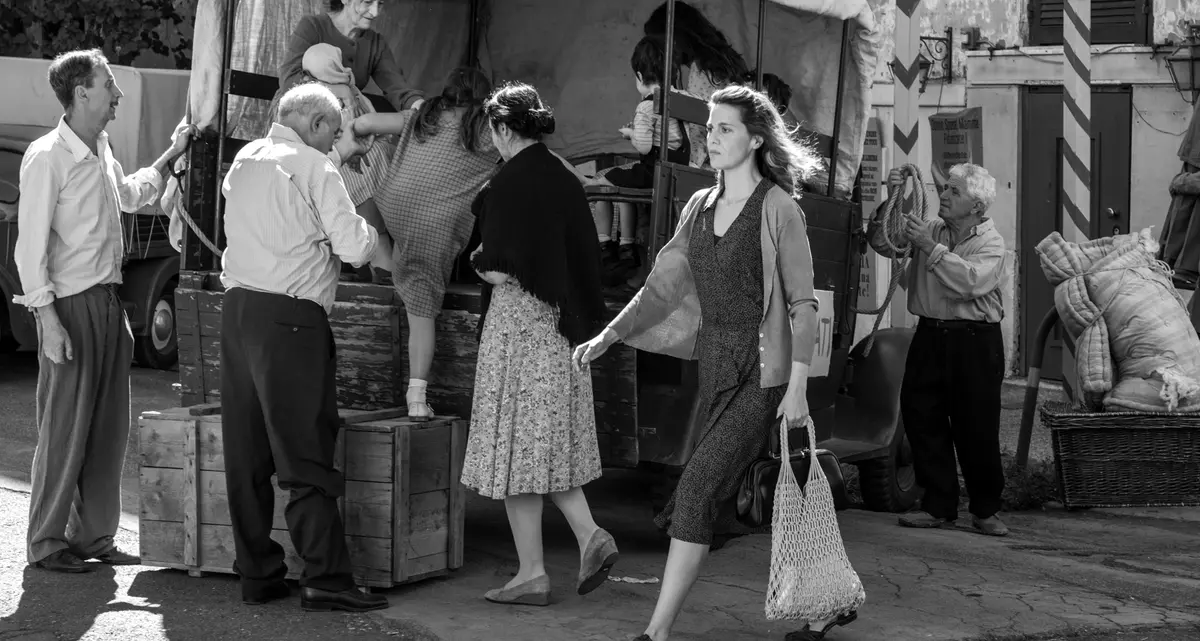 Femminile italiano, voci e corpi in rivolta