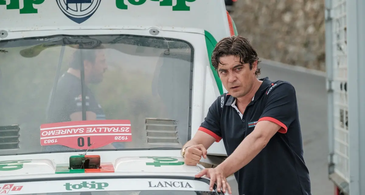 Riccardo Scamarcio, Race for Glory: “Lancia contro Audi, metafora dell’essere italiani”