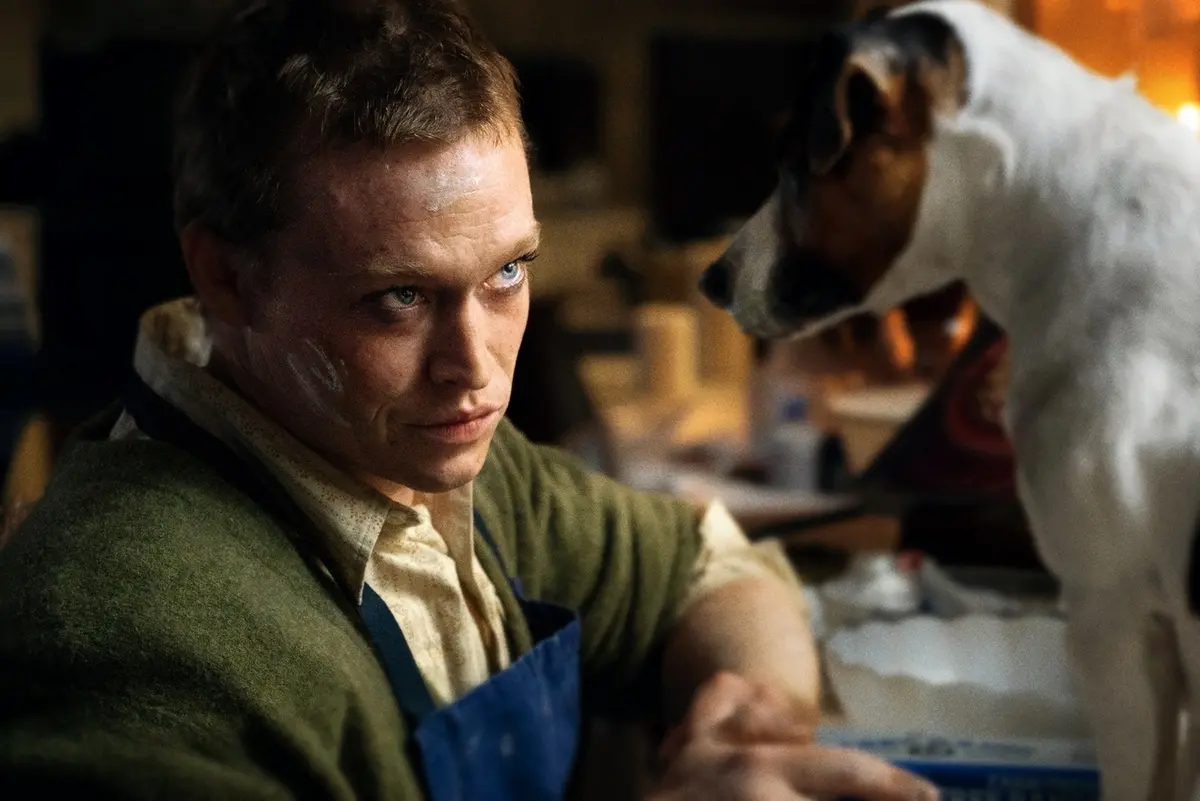 Caleb Landry Jones in Dogman (Credits Shana Besson)