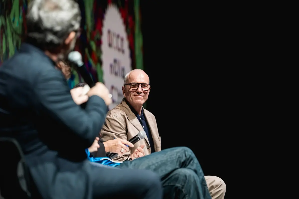 Daniel Day-Lewis al Q/A condotto da Federico Pontiggia per la premiere romana di Anemone (2025) - Foto Giulia Parmigiani