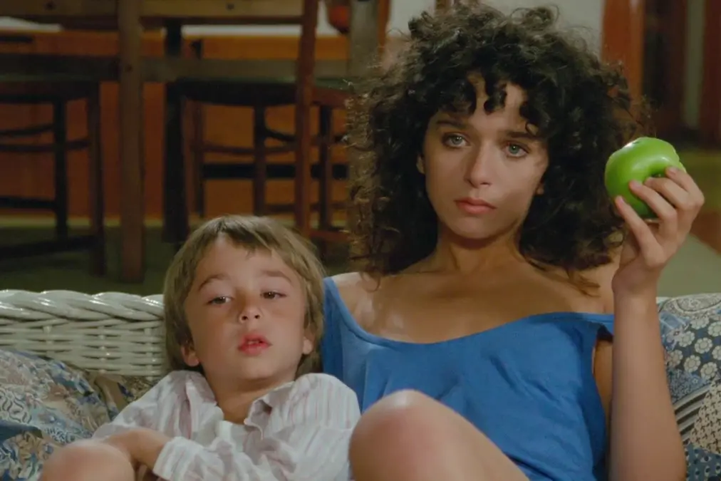 Valeria Golino in Piccoli fuochi di Peter Del Monte