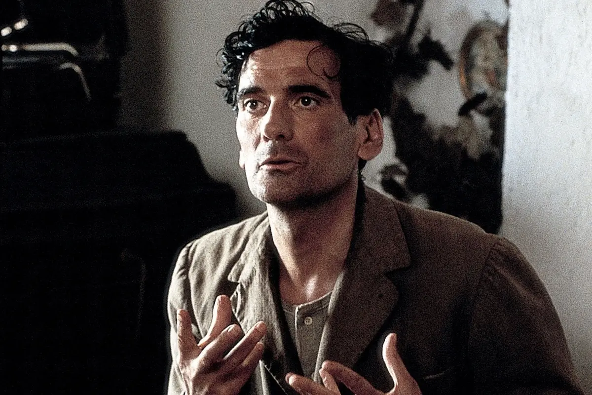 Massimo Troisi in Il postino , Cecchi Gori/Webphoto