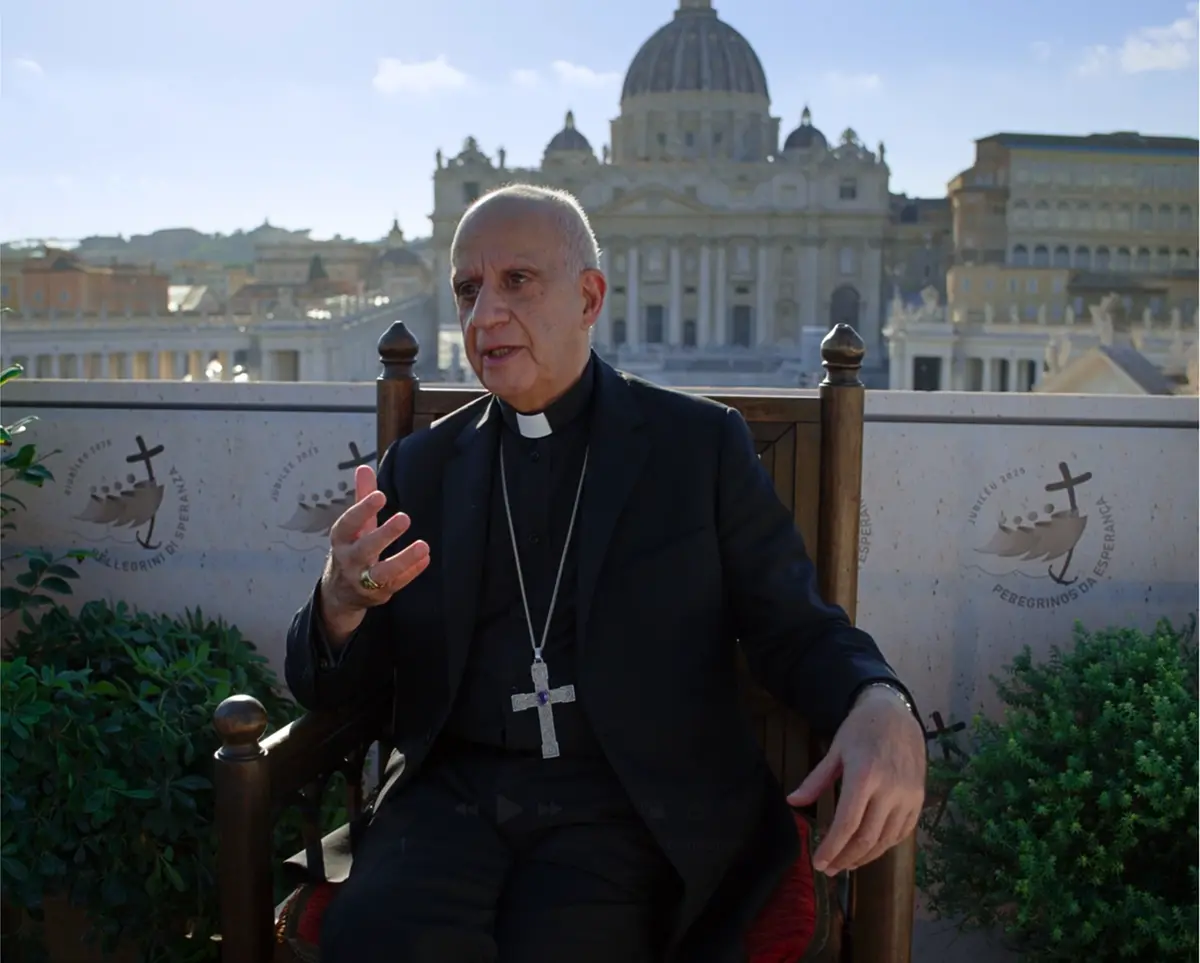 Mons. Rino Fisichella in Pontifex