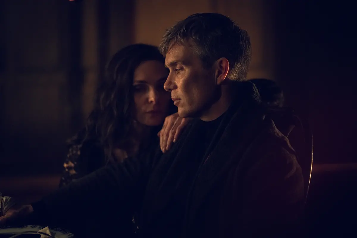 Peaky Blinders: The Immortal Man. (L to R) Rebecca Ferguson as Kaulo, Cillian Murphy as Tommy in Peaky Blinders: The Immortal Man. Cr. Robert Viglasky/Netflix © 2026.