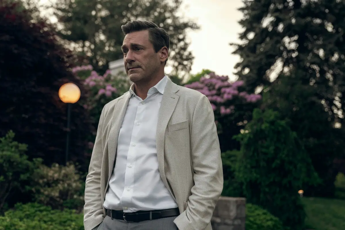 Jon Hamm in Your Friends & Neighbors