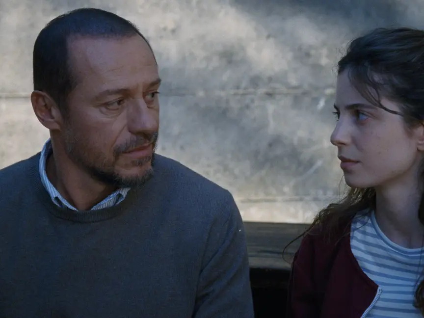 Una figlia, l’amore genitoriale può resistere di fronte a tutto? Con Stefano Accorsi e Ginevra Francesconi