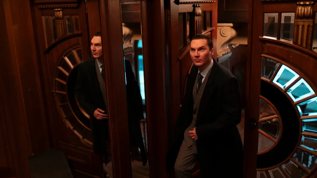 Paul Dano il Il mago del Cremlino