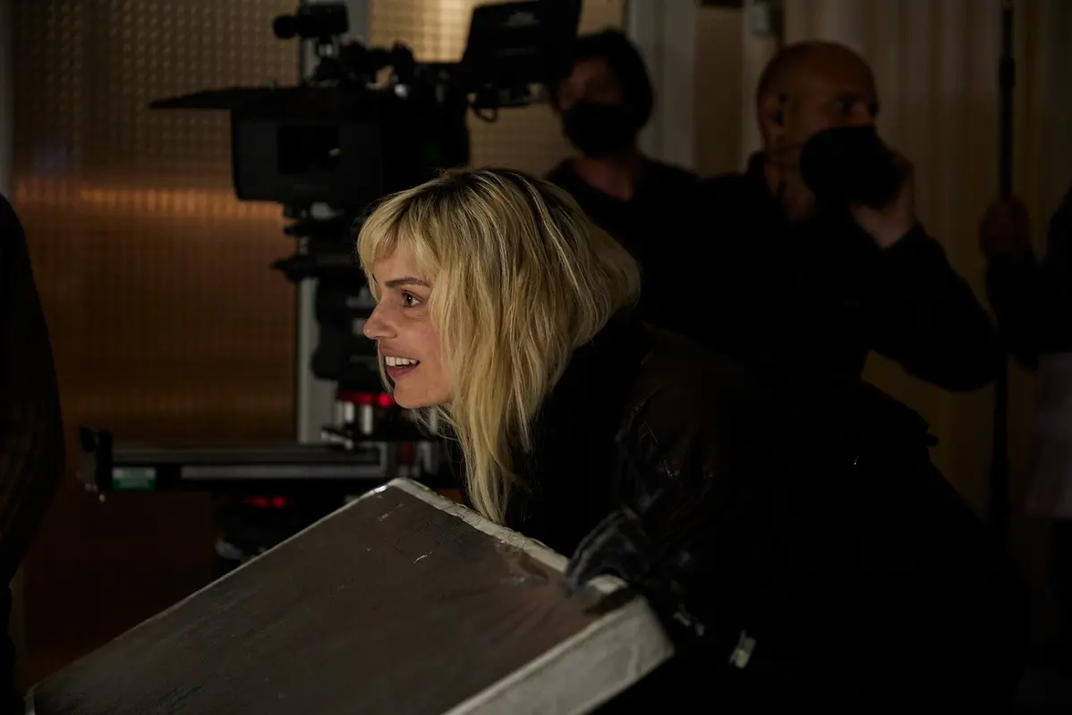 Micaela Ramazzotti sul set di Felicit\\u00E0 - Foto Lucia Iuorio