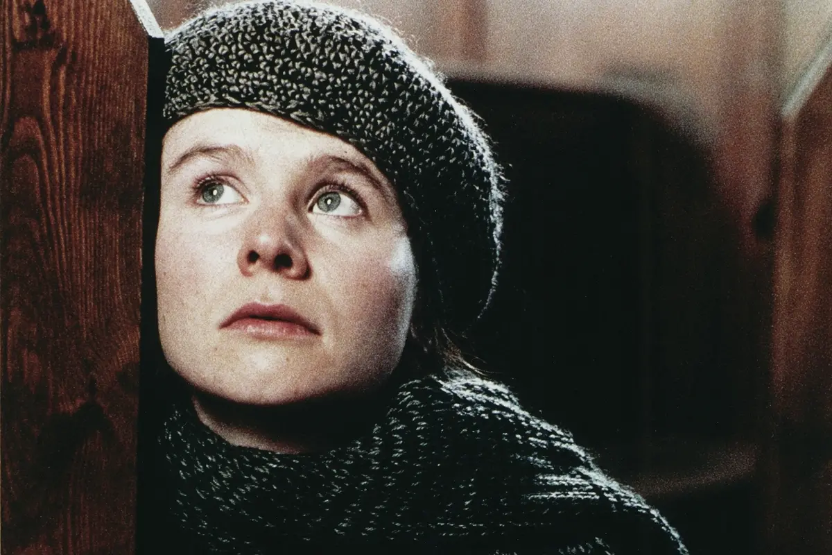 Emily Watson in Le onde del destino