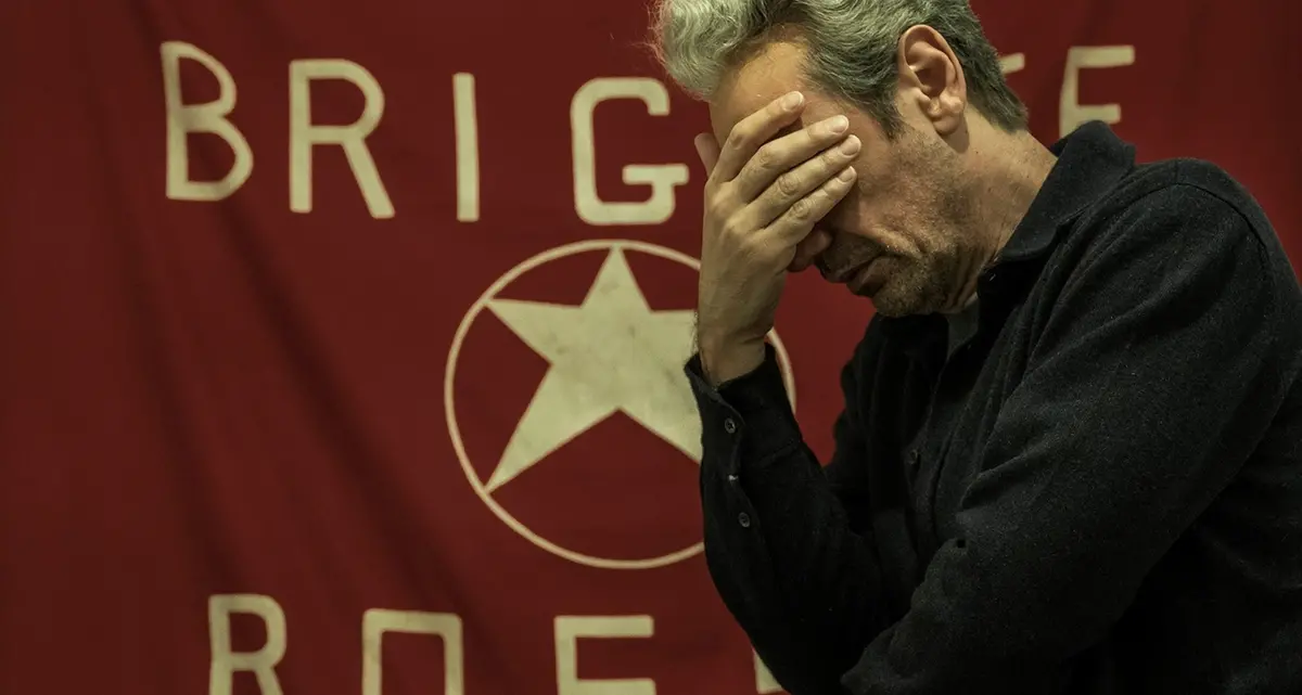 Ripensare la storia dentro le serie