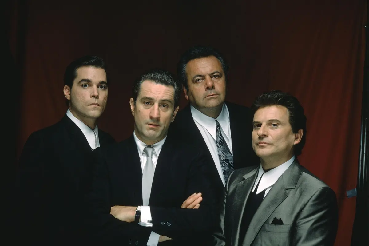 Ray Liotta, Robert De Niro, Paul Sorvino e Joe Pesci in Quei bravi ragazzi (1990) @Webphoto
