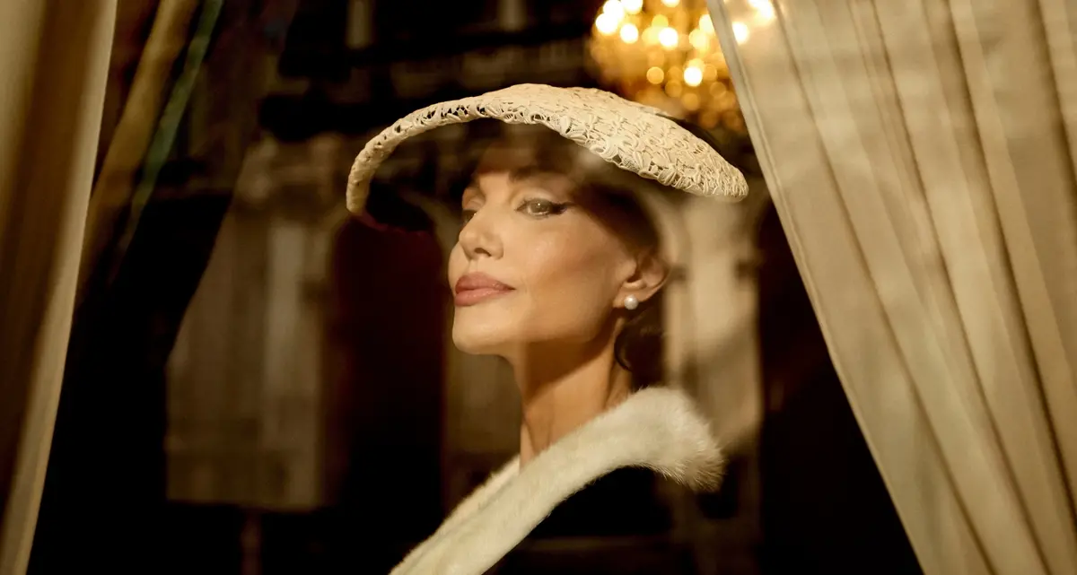 Angelina Jolie è Maria Callas per Pablo Larraín