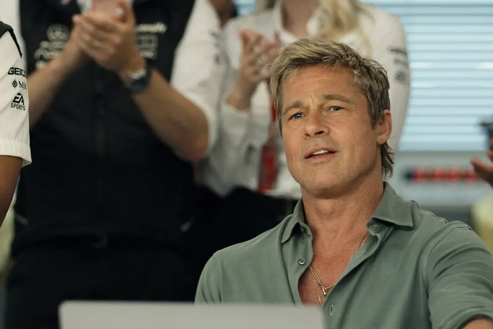 Brad Pitt in F1 - Il film , \\u00A9 2024 Warner Bros. Entertainment Inc. All Rights Reserved.