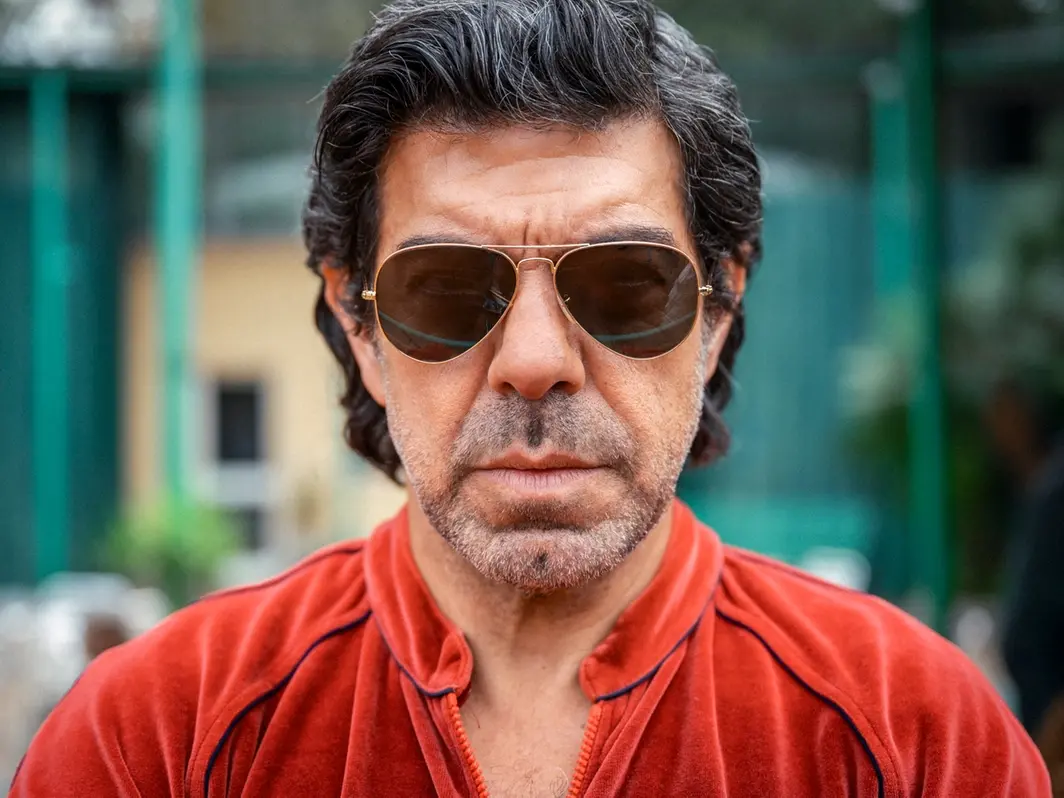 Il maestro, una commedia all’italiana nel tennis degli anni ‘80 con una coppia irresistibile: Pierfrancesco Favino e la giovane sorpresa Tiziano Menichelli