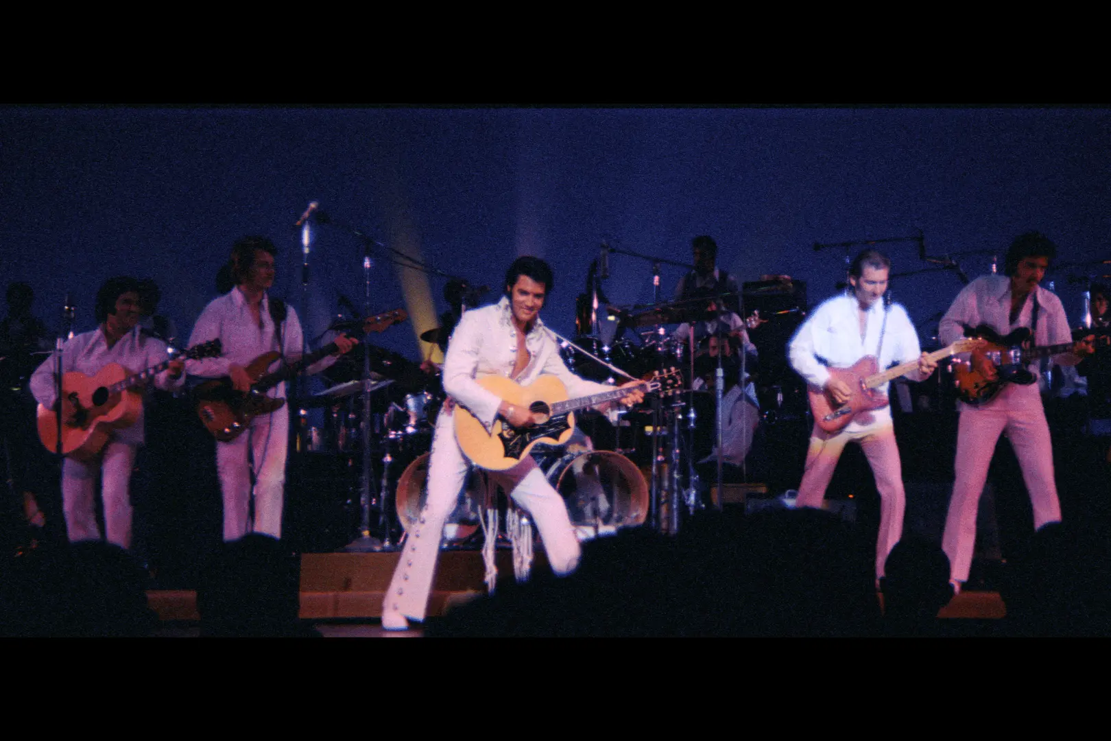 EPIC, Elvis Presley in concert