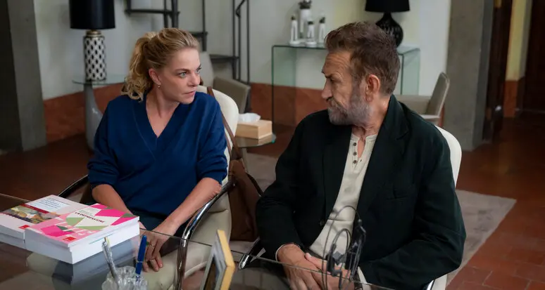 Prendiamoci una pausa, una commedia corale, ironica e romantica, che sul finale perde leggerezza