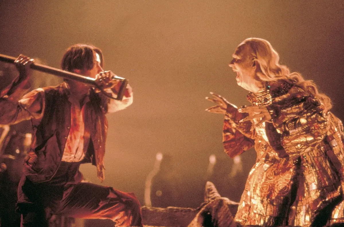 Keanu Reeves e Gary Oldman in Dracula di Bram Stoker
