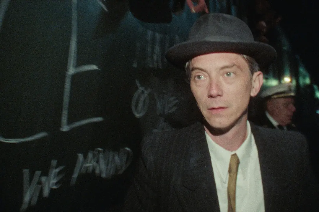 Swann Arlaud in Notre Salut , Kidam & Michigan films