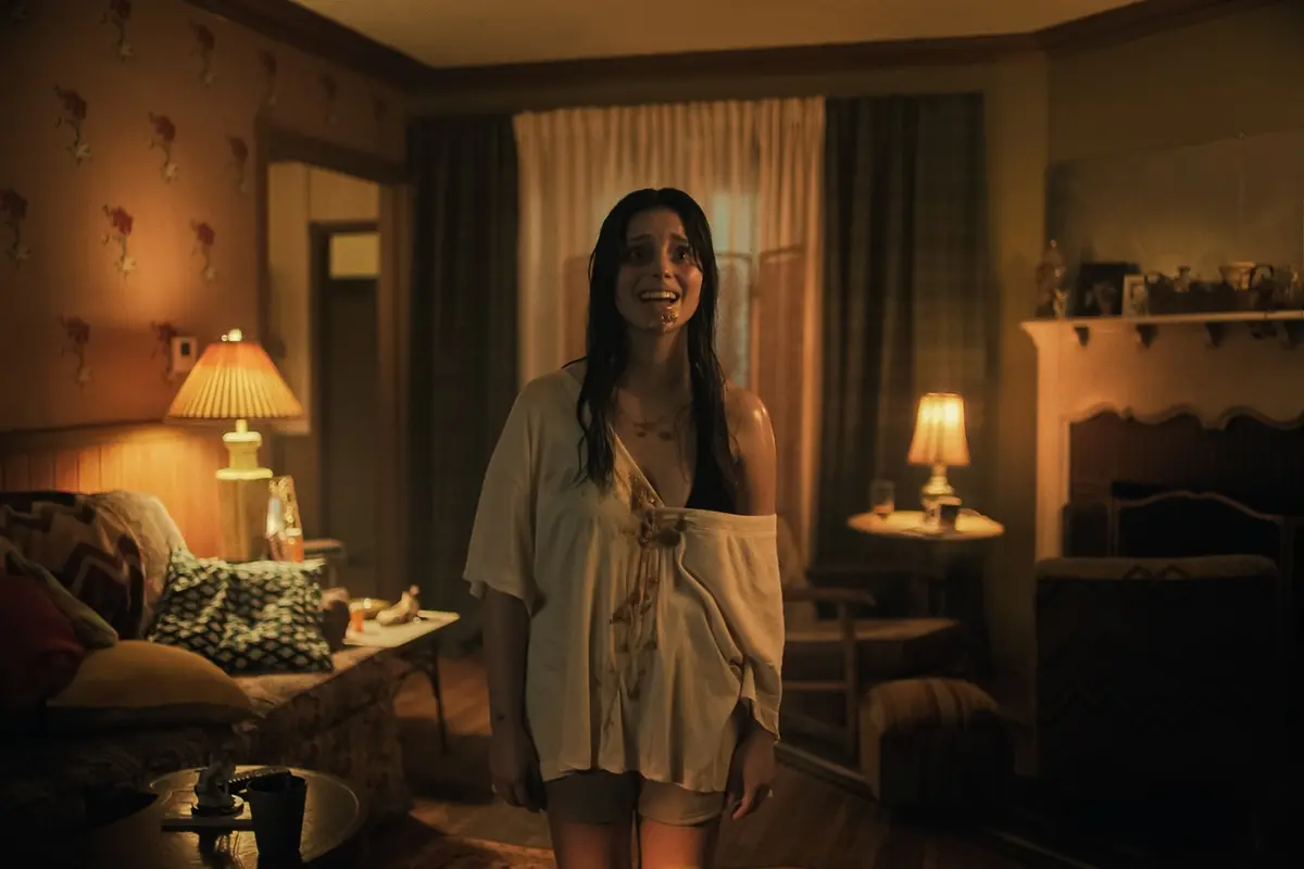 Inde Navarrette stars as Nikki in OBSESSION, a Focus Features release...Credit: Courtesy of Focus Features / © 2026 FOCUS FEATURES LLC..