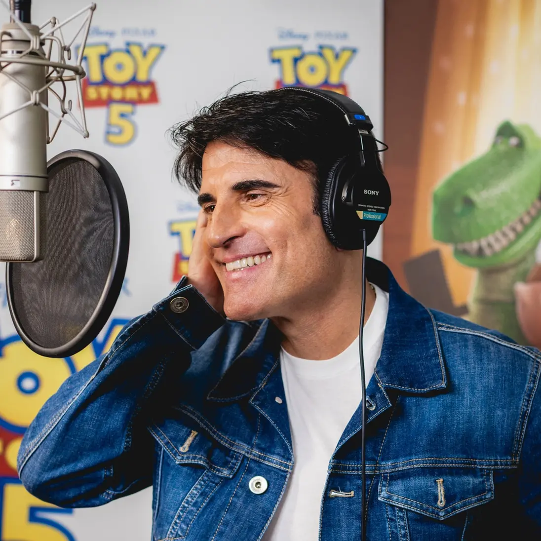 Toy Story 5, fantasia per sempre sì. Sal Da Vinci, doppiatore per la Pixar: “I giocattoli hanno un'anima”