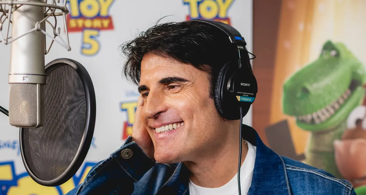 Toy Story 5, fantasia per sempre sì. Sal Da Vinci, doppiatore per la Pixar: “I giocattoli hanno un'anima”