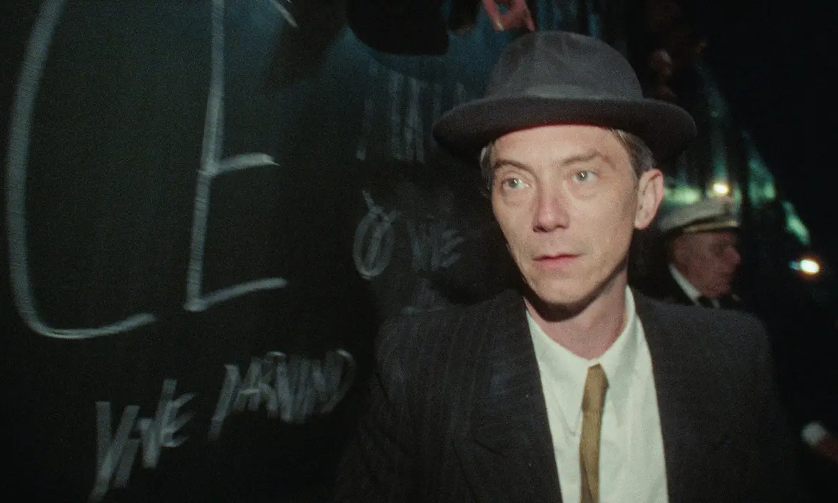 Swann Arlaud in Notre Salut
