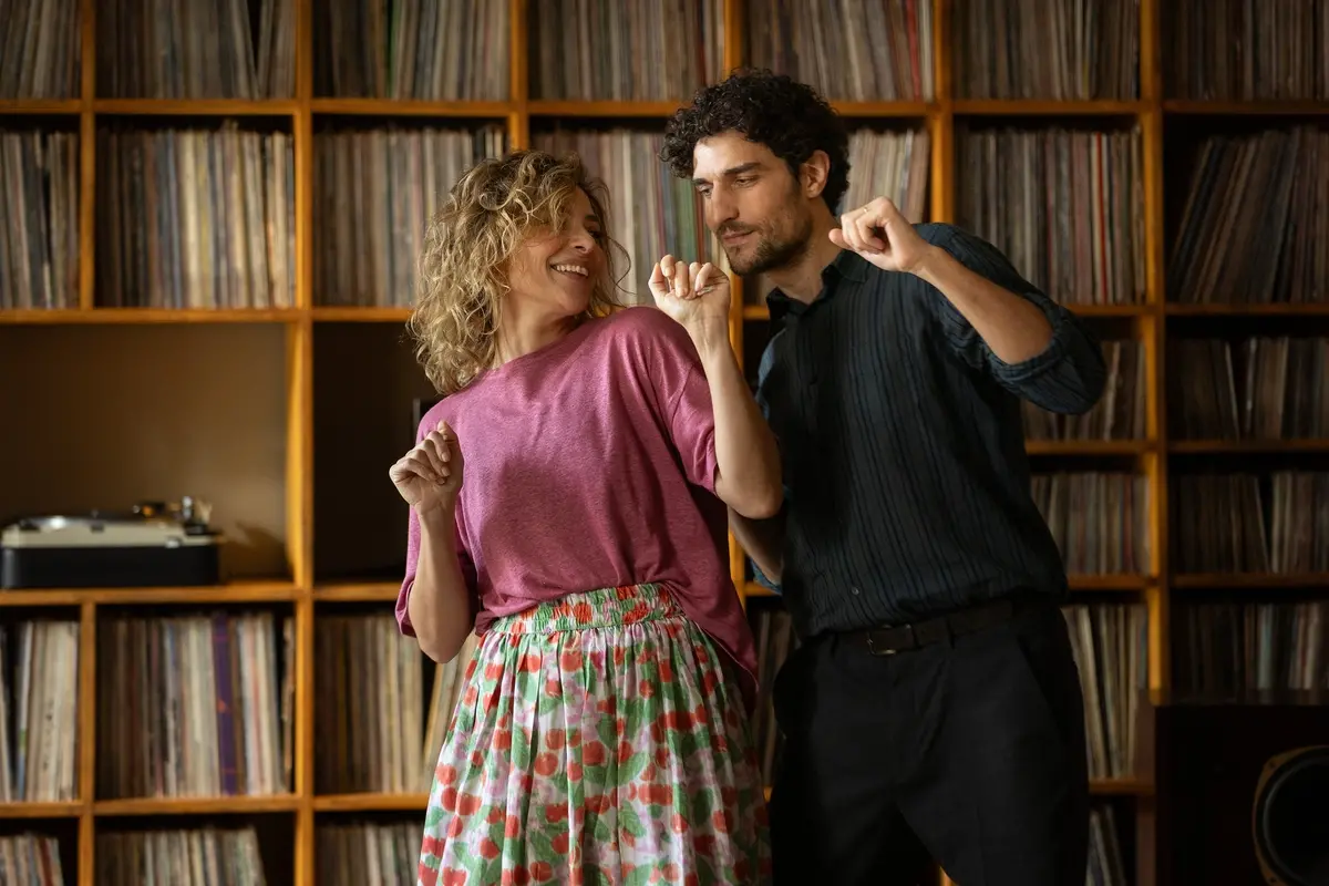 Jasmine Trinca e Louis Garrel in Succeder\\u00E0 questa notte , \\u00A9 Alberto Novelli per Sacher Film/Fandango
