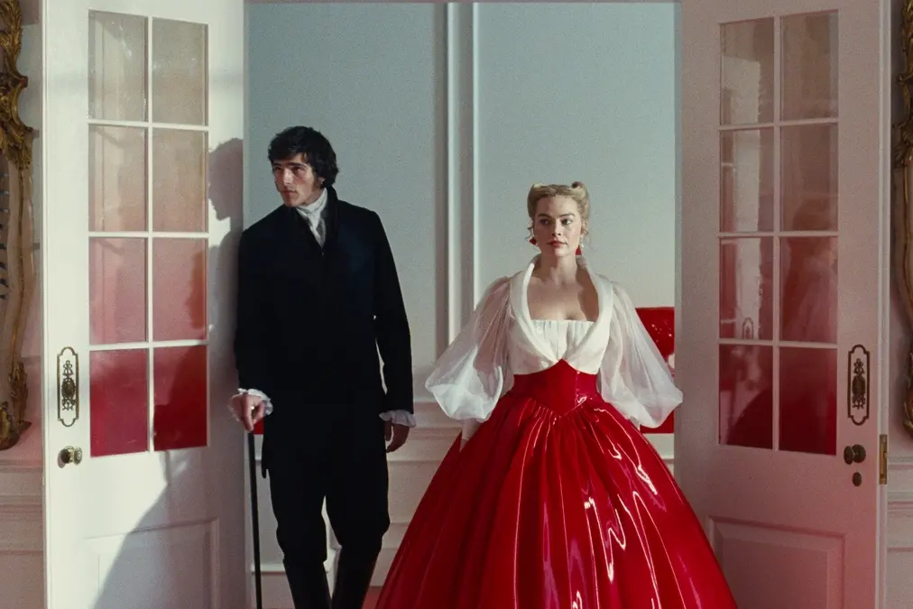 (L-r) JACOB ELORDI as Heathcliff and Actor, Producer MARGOT ROBBIE as Catherine Earnshaw in \\u201CWuthering Heights,\\u201D a Warner Bros. Pictures Release. , Photo Courtesy Warner Bros. Pictures.