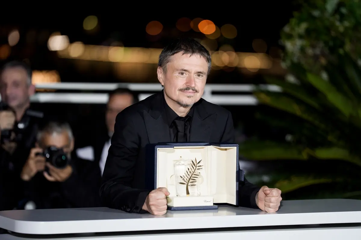 Cristian Mungiu Palma d\\'Oro a Cannes 79 con Fjord - Foto Karen Di Paola