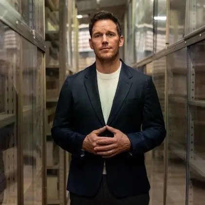 Pétros Ení, Chris Pratt alla scoperta di San Pietro