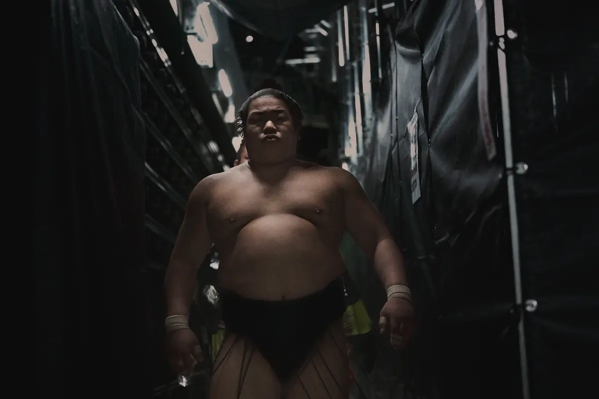 Sumo: Spirit Weighs Nothing