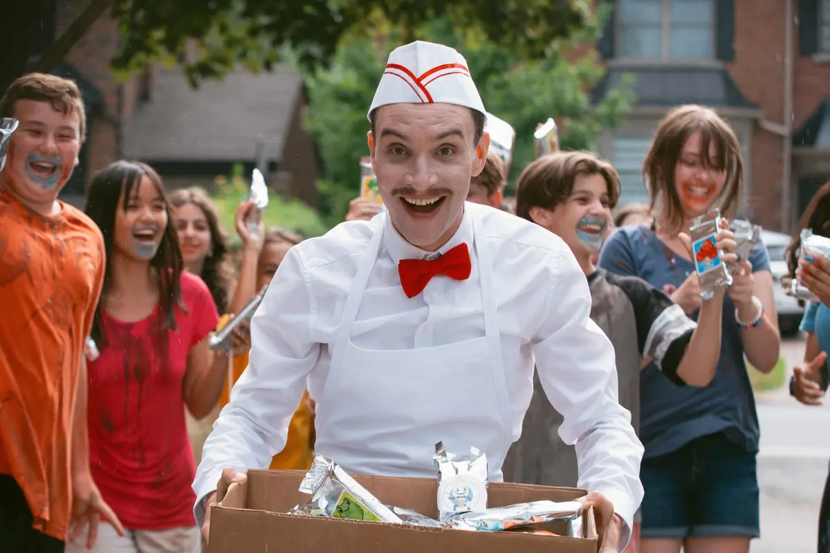 Ice Cream Man - Credit Valerie Flores - The Horror Section