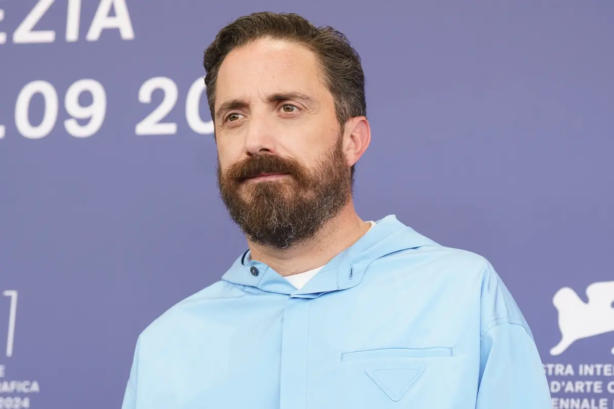 Pablo Larra\\u00EDn , Karen Di Paola
