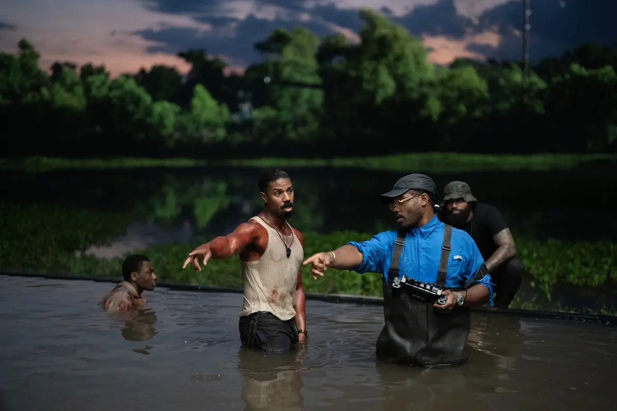 (L to r) MICHAEL B. JORDAN and director RYAN COOGLER in Warner Bros. Pictures’ “SINNERS a Warner Bros. Pictures release.