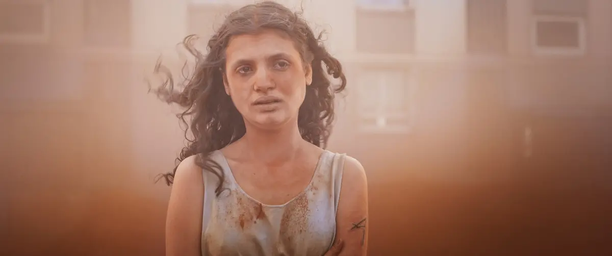 Mélissa Boros in Alpha
