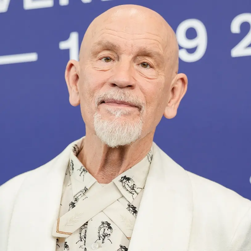 John Malkovich: “Non vado in pensione. L’Oscar per Wild Horse Nine? Quello che conta è il film”