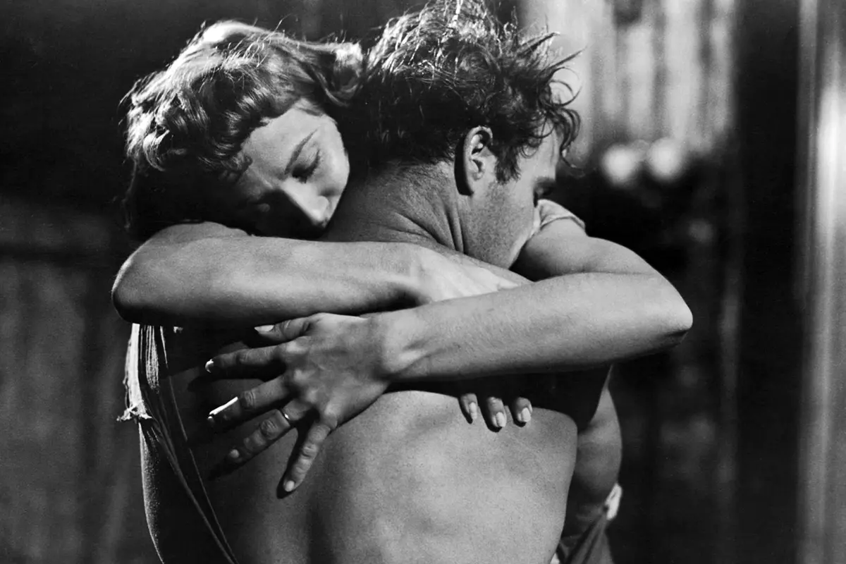 Vivien Leigh e Marlon Brando in Un tram che si chiama Desiderio