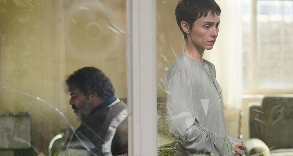 Falling House, l’anatema di Mohsen Gharei contro la violenza patriarcale è indimenticabile. In Orizzonti 