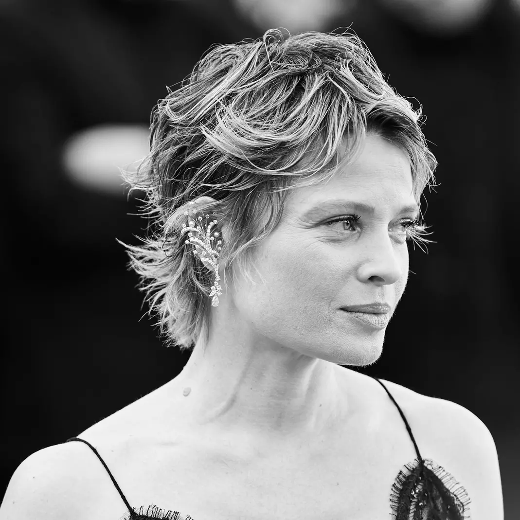 Cannes 79, il red carpet di La vie d’une femme (Concorso)