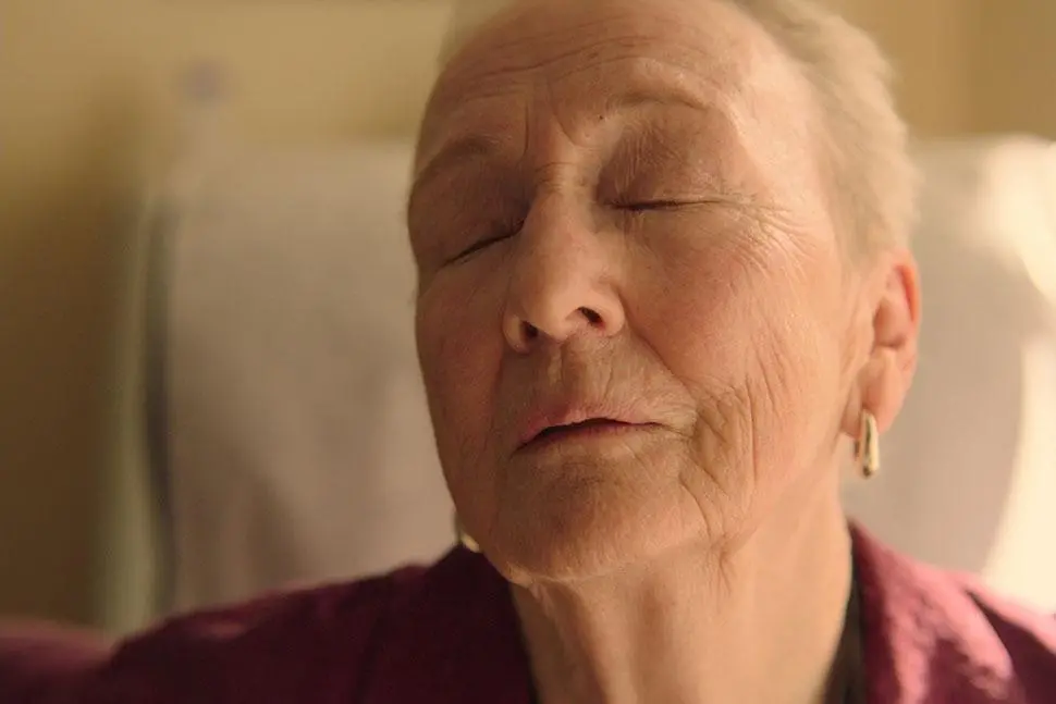 Kathleen Chalfant in Familiar Touch