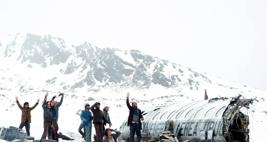 Venezia 80, La sociedad de la nieve di J.A. Bayona film di chiusura
