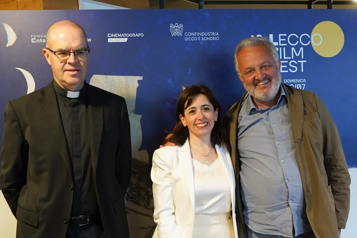 mons. Davide Milani (presidente Fondazione Ente dello Spettacolo), Angela D'Arrigo (curatrice Lecco Film Fest), Steve Dalla Casa (direttore artistico Torino Film Fest) (foto di G.Peverelli)