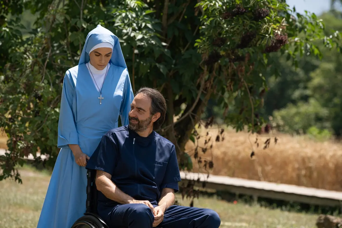 Valeria Solarino e Neri Marcor\\u00E8 in Quando - Foto Chiara Calabr\\u00F2