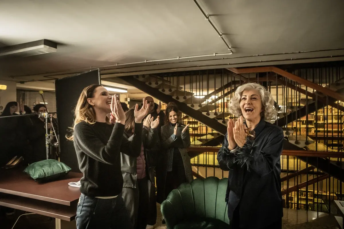 Emanuela Fanelli e Sabrina Ferilli sul set di Peccato - Foto Francesca Cassaro